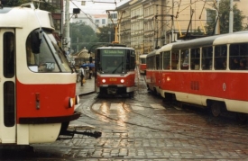 Tramvaje, metra a autobusy nejspíš vůbec nevyjedou.